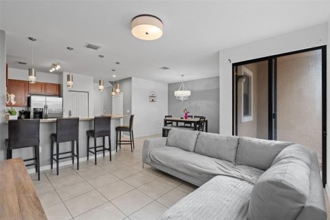 Купить таунхаус в Хомстед, Флорида 3 спальни, 177.16м2, № 2004484 - фото 15