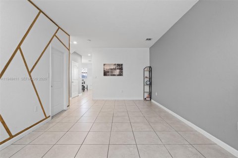 Купить таунхаус в Хомстед, Флорида 3 спальни, 177.16м2, № 2004484 - фото 5