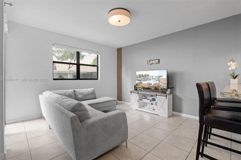 Купить таунхаус в Хомстед, Флорида 3 спальни, 177.16м2, № 2004484 - фото 13