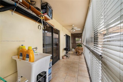 Condominio en venta en Miami, Florida, 2 dormitorios, 91.51 m2 № 1775805 - foto 20
