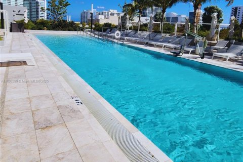 Купить кондоминиум в Майами-Бич, Флорида 1 спальня, № 1953362 - фото 13