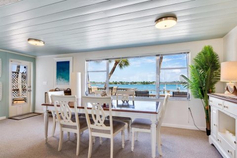 Casa en venta en Nokomis, Florida, 2 dormitorios, 180.23 m2 № 1514909 - foto 8