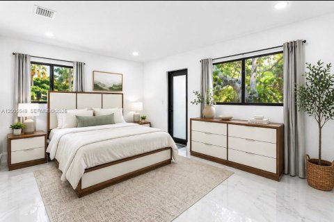 Villa ou maison à vendre à North Miami Beach, Floride: 7 chambres, 297.29 m2 № 2068796 - photo 17