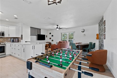 House in Clearwater, Florida 3 bedrooms, 175.4 sq.m. № 1899052 - photo 14