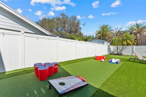 House in Clearwater, Florida 3 bedrooms, 175.4 sq.m. № 1899052 - photo 30