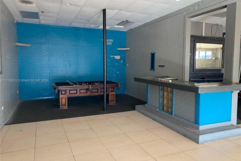 Commercial property in Sanford, Florida № 1962806 - photo 8