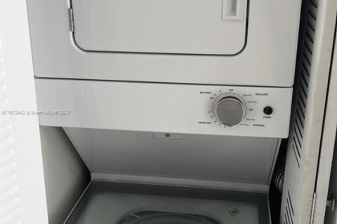 Купить кондоминиум в Дорал, Флорида 1 спальня, 69.03м2, № 1929551 - фото 12