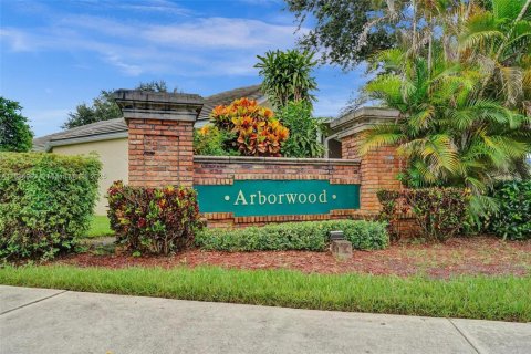 Villa ou maison à vendre à Davie, Floride: 3 chambres, 122.45 m2 № 1933579 - photo 2