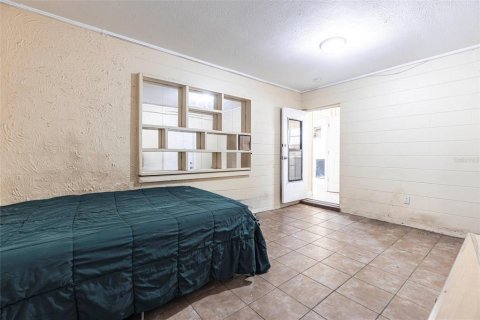 House in Lehigh Acres, Florida 3 bedrooms, 102.56 sq.m. № 1761237 - photo 24