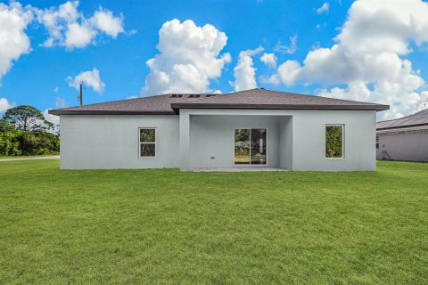 Casa en venta en Vero Beach, Florida, 3 dormitorios, 156.08 m2 № 2245662 - foto 3