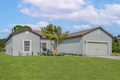 Casa en venta en Vero Beach, Florida, 3 dormitorios, 156.08 m2 № 2245662 - foto 2