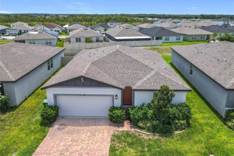 Villa ou maison à vendre à Winter Haven, Floride: 3 chambres, 139.91 m2 № 1825321 - photo 1