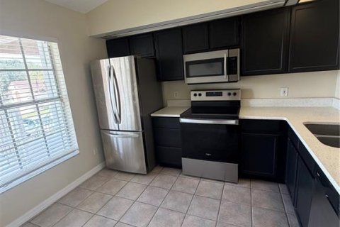 Condominio en alquiler en Orlando, Florida, 2 dormitorios, 94.11 m2 № 2341797 - foto 10