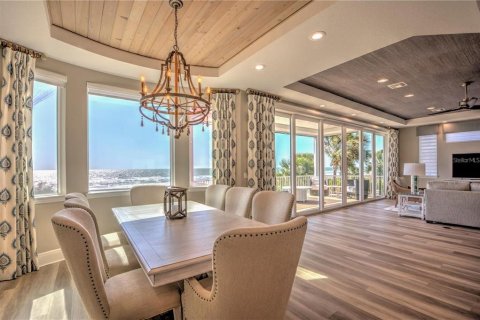 House in Indian Shores, Florida 4 bedrooms, 417.13 sq.m. № 1517023 - photo 14