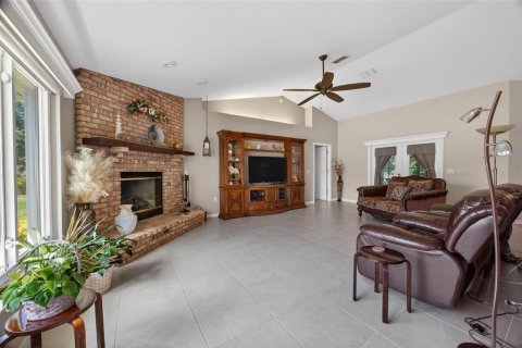 House in Ocala, Florida 3 bedrooms, 199.18 sq.m. № 2394420 - photo 8