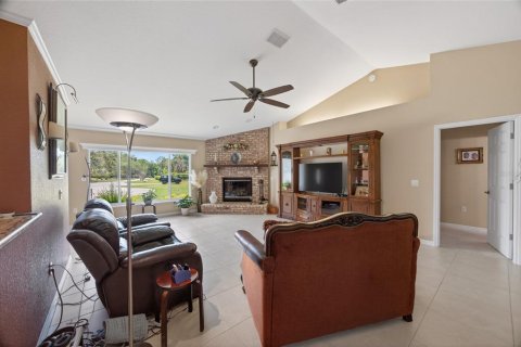 House in Ocala, Florida 3 bedrooms, 199.18 sq.m. № 2394420 - photo 11