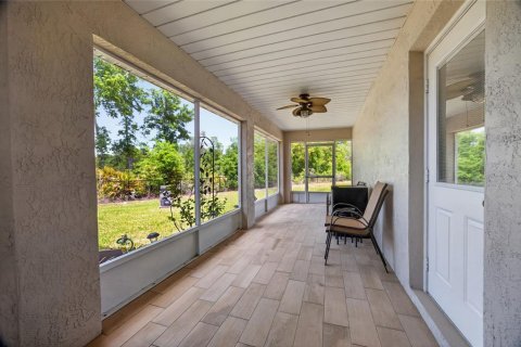 House in Ocala, Florida 3 bedrooms, 199.18 sq.m. № 2394420 - photo 24