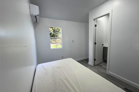 Снять в аренду коммерческую недвижимость в Майами, Флорида 18.58м2, № 2045446 - фото 18