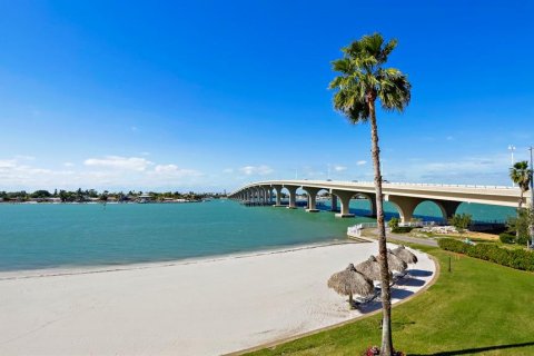 Copropriété à vendre à Saint Petersburg, Floride: 2 chambres, 99.87 m2 № 1143427 - photo 13