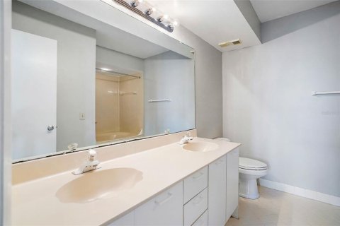 Copropriété à vendre à Saint Petersburg, Floride: 2 chambres, 99.87 m2 № 1143427 - photo 18
