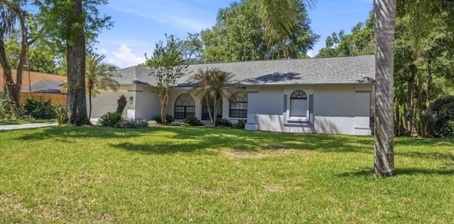 Casa en Plant City, Florida 4 dormitorios, 212.93 m2 № 2095879