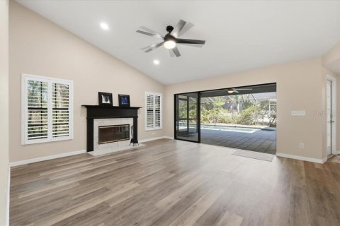 Casa en venta en Plant City, Florida, 4 dormitorios, 212.93 m2 № 2095879 - foto 10
