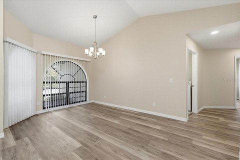 Casa en venta en Plant City, Florida, 4 dormitorios, 212.93 m2 № 2095879 - foto 13