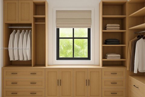 House in Surfside, Florida 4 bedrooms, 214.6 sq.m. № 2046843 - photo 5