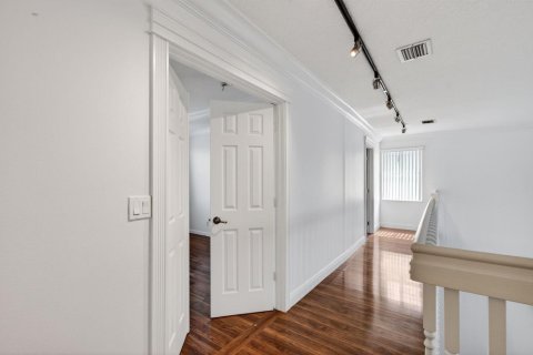 Villa ou maison à vendre à Coral Springs, Floride: 4 chambres, 200.58 m2 № 2077465 - photo 28
