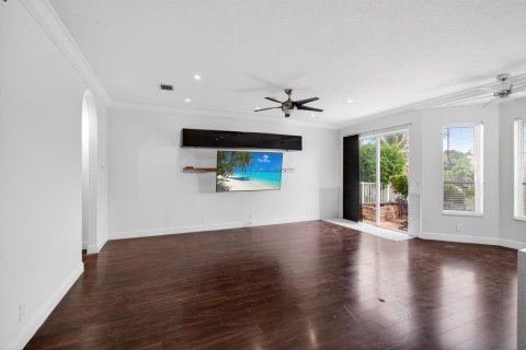 Villa ou maison à vendre à Coral Springs, Floride: 4 chambres, 200.58 m2 № 2077465 - photo 16