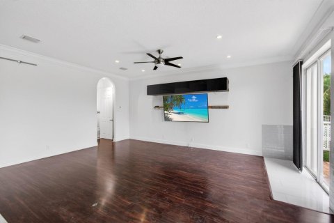 Villa ou maison à vendre à Coral Springs, Floride: 4 chambres, 200.58 m2 № 2077465 - photo 15