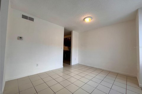 Condominio en venta en Orlando, Florida, 3 dormitorios, 130.53 m2 № 1376648 - foto 9