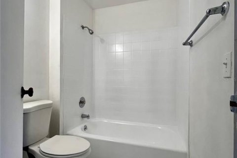 Condominio en venta en Orlando, Florida, 3 dormitorios, 130.53 m2 № 1376648 - foto 27