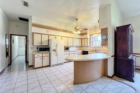 Casa en venta en Orlando, Florida, 3 dormitorios, 214.42 m2 № 1837953 - foto 12