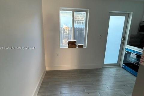 Villa ou maison à louer à Miami, Floride: 2 chambres, 153.29 m2 № 1977123 - photo 23