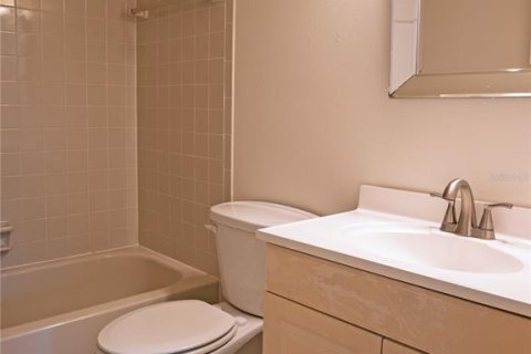 Купить кондоминиум в Клируотер, Флорида 7 комнат, 95.22м2, № 2232603 - фото 21