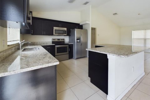 House in Ocala, Florida 3 bedrooms, 123.28 sq.m. № 1832022 - photo 5