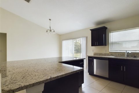 House in Ocala, Florida 3 bedrooms, 123.28 sq.m. № 1832022 - photo 6