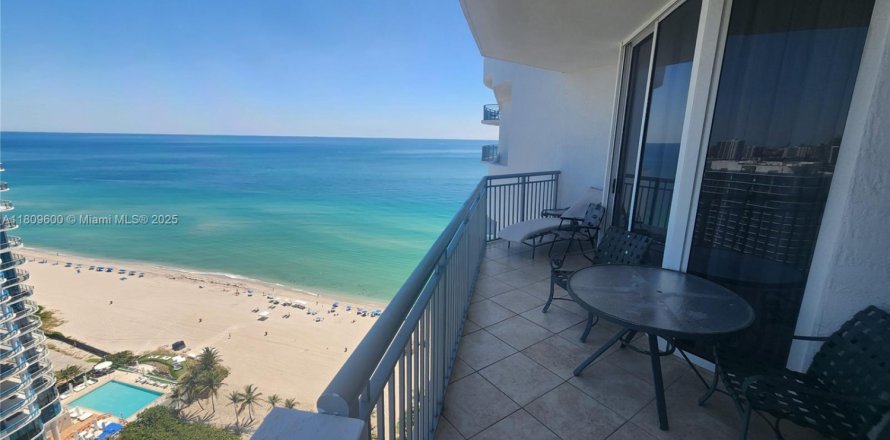 Condo in Sunny Isles Beach, Florida, 1 bedroom № 1752163