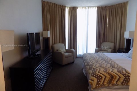 Condo in Sunny Isles Beach, Florida, 1 bedroom  № 1752163 - photo 7