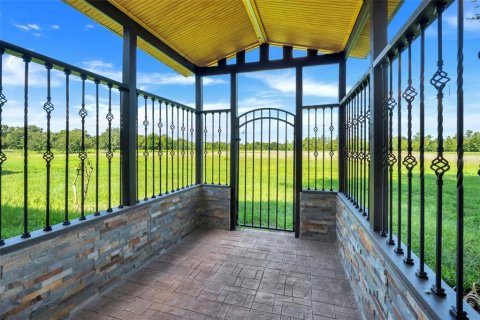 Купить виллу или дом в Гроувленд, Флорида 9 комнат, 196.77м2, № 1315047 - фото 19