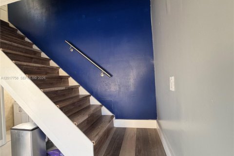 Copropriété à louer à Miami Springs, Floride: 2 chambres, 81.29 m2 № 2088167 - photo 16