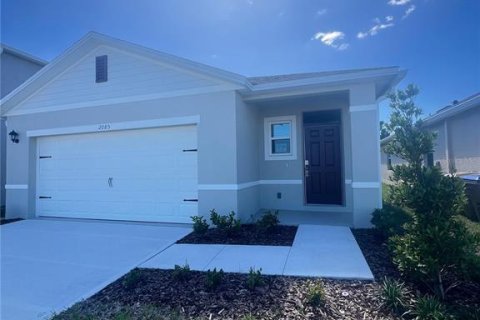 Villa ou maison à louer à Kissimmee, Floride: 4 chambres, 154.68 m2 № 2110911 - photo 2