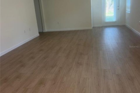 Villa ou maison à louer à Kissimmee, Floride: 4 chambres, 154.68 m2 № 2110911 - photo 14