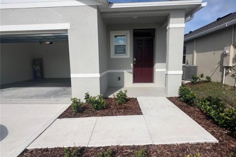 Villa ou maison à louer à Kissimmee, Floride: 4 chambres, 154.68 m2 № 2110911 - photo 19