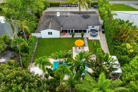 Villa ou maison à vendre à Biscayne Park, Floride: 3 chambres, 133.59 m2 № 2089622 - photo 26