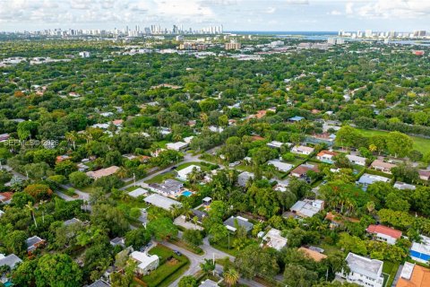 Villa ou maison à vendre à Biscayne Park, Floride: 3 chambres, 133.59 m2 № 2089622 - photo 20