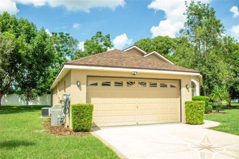 House in Hudson, Florida 2 bedrooms, 170.94 sq.m. № 2396553 - photo 3