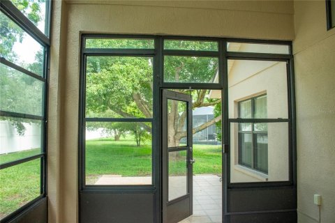 House in Hudson, Florida 2 bedrooms, 170.94 sq.m. № 2396553 - photo 9