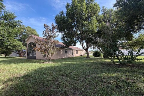 House in Hudson, Florida 2 bedrooms, 170.94 sq.m. № 2396553 - photo 11